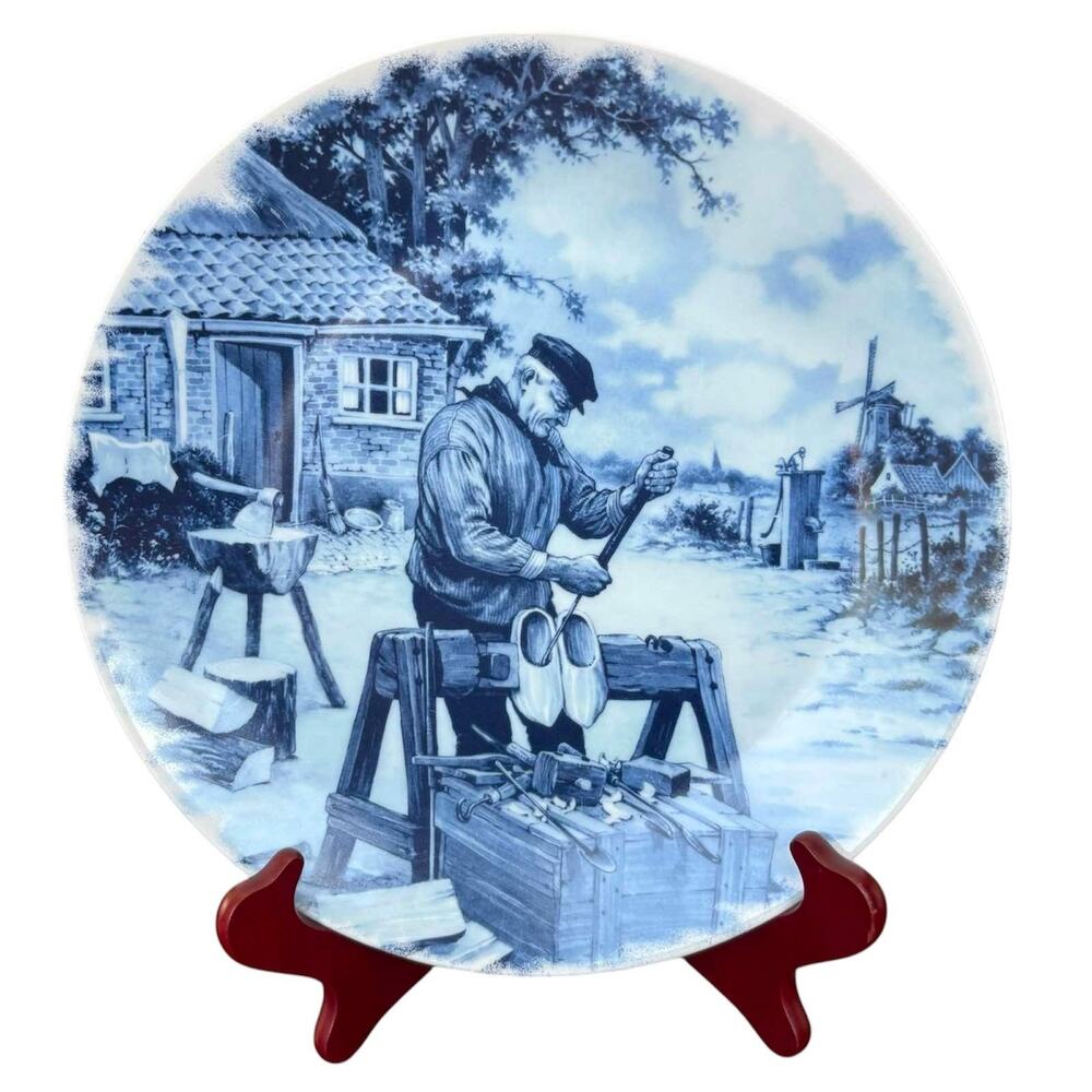 Vintage Delft Hand Decorated Holland Plate Dutch Clog Maker Windmill 9”